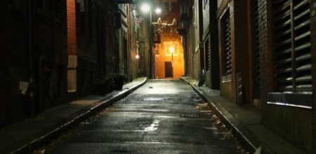 alley-509x249
