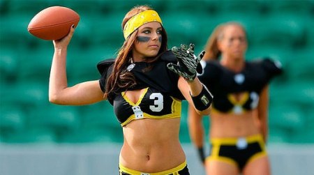 lingerie-football-league-1.jpg